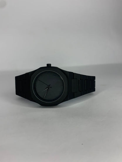 Classic Black Watch for Men – Elegant, Minimal & Stylish