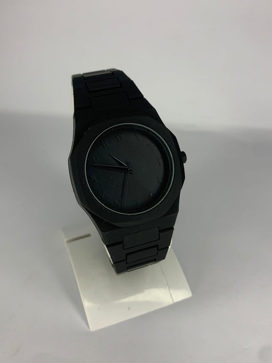 Classic Black Watch for Men – Elegant, Minimal & Stylish